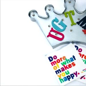 Medium bag of encouragement. Store whatever you would like.